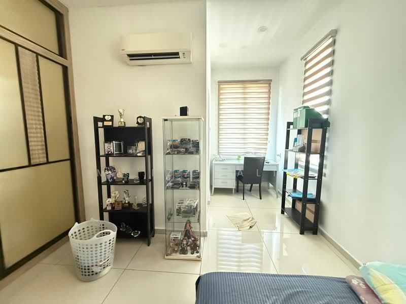 Semi-Detached House for Sale in Taman Port Dickson (Lukut) - Mu'izz Halim - Study - PropertyGuru.com.my