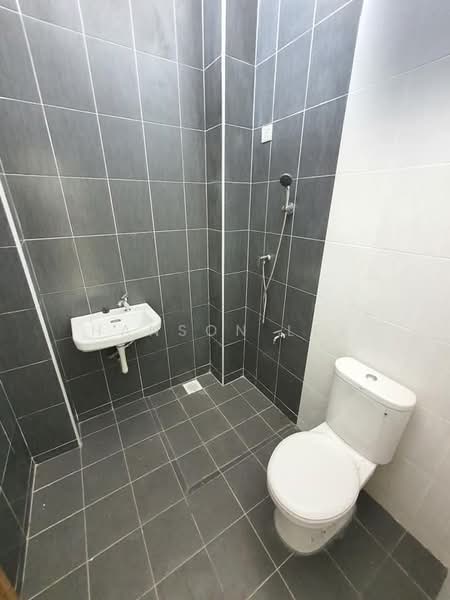 2-storey Terraced House for Sale in Gombak (Kuala Lumpur) - Hanson Lee - Bathroom - PropertyGuru.com.my
