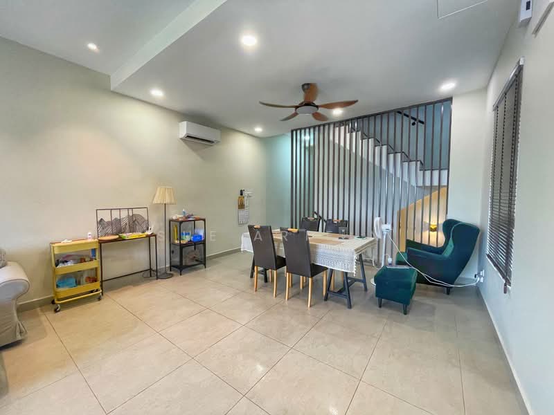 Terraced House for Sale in Cyberjaya (Selangor) - Sue Arifin - Living Room - PropertyGuru.com.my