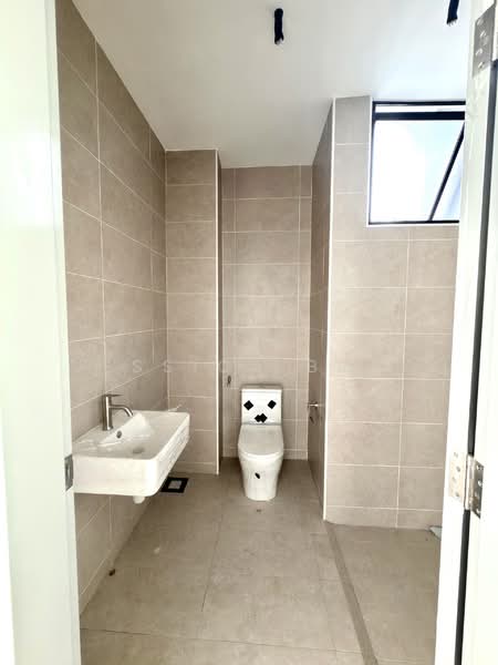 Terraced House for Rent in Taman Ponderosa (Johor Bahru) - Jessica Boey - Bathroom - PropertyGuru.com.my
