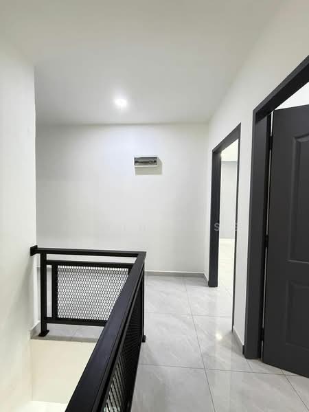 Bungalow for Sale in Taman Kolam Air (Johor Bahru) - Edwin Dass - Corridor - PropertyGuru.com.my