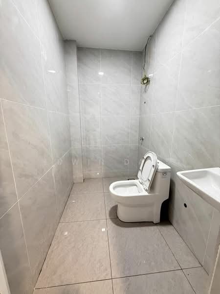 Bungalow for Sale in Taman Kolam Air (Johor Bahru) - Edwin Dass - Bathroom - PropertyGuru.com.my
