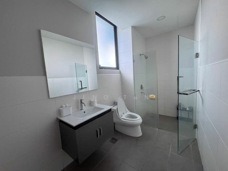 Pangsapuri untuk Disewa di The Echelon - Jeno Tan - Bathroom - PropertyGuru.com.my