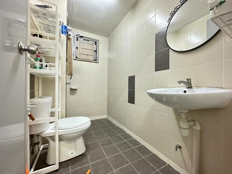 Apartment for Sale at Seri Baiduri - Nur Alia Omar - Bathroom - PropertyGuru.com.my