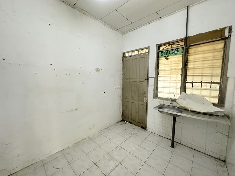 1-storey Terraced House for Sale in Kampar (Perak) - Mohamad Irwan - Interior - PropertyGuru.com.my