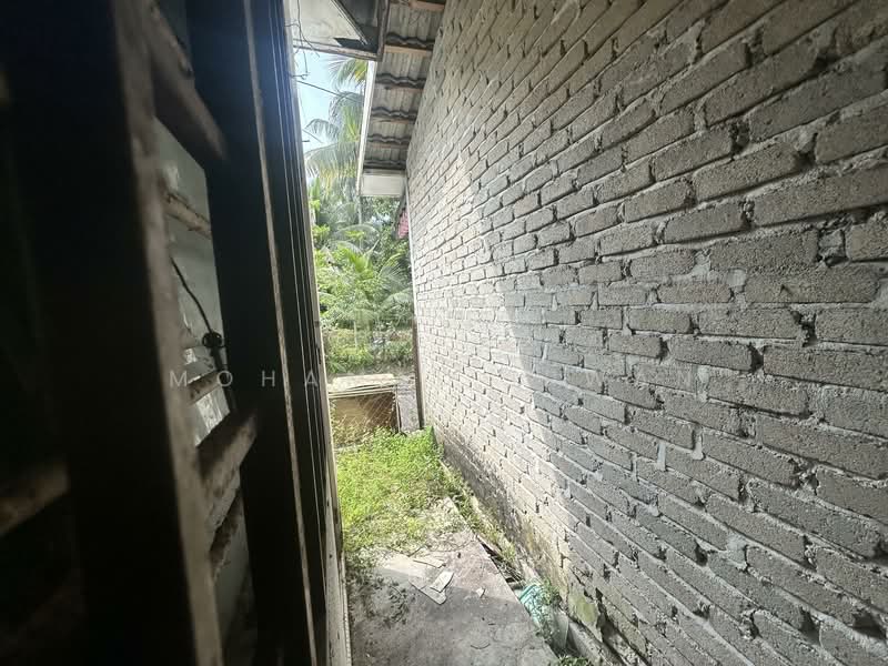 1-storey Terraced House for Sale in Kampar (Perak) - Mohamad Irwan - Exterior - PropertyGuru.com.my