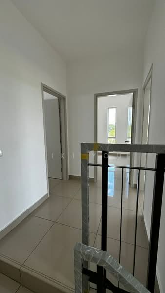Rumah Teres 2 Tingkat untuk Disewa di Bandar Rimbayu (Telok Panglima Garang) - Miki You - Corridor - PropertyGuru.com.my