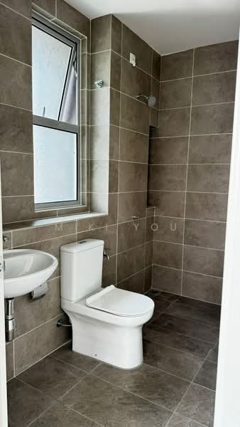 Rumah Teres 2 Tingkat untuk Disewa di Bandar Rimbayu (Telok Panglima Garang) - Miki You - Bathroom - PropertyGuru.com.my
