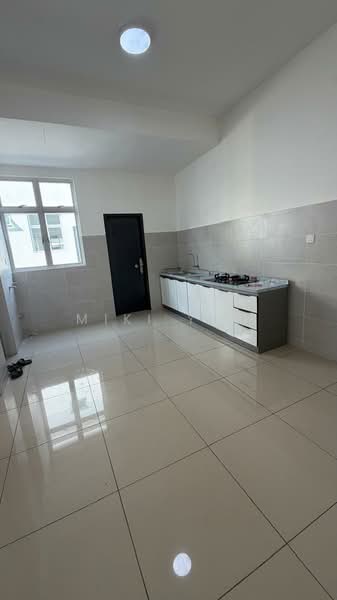 Rumah Teres 2 Tingkat untuk Disewa di Bandar Rimbayu (Telok Panglima Garang) - Miki You - Kitchen - PropertyGuru.com.my