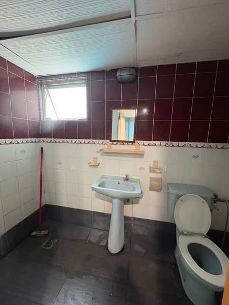 Condominium for Rent at De Tropicana - Sally Lim - Bathroom - PropertyGuru.com.my