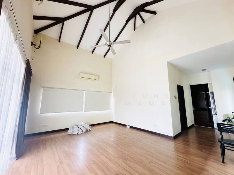 Bungalow for Sale in Bangi (Selangor) - Tengku June Tengku Mamat - Living Room - PropertyGuru.com.my