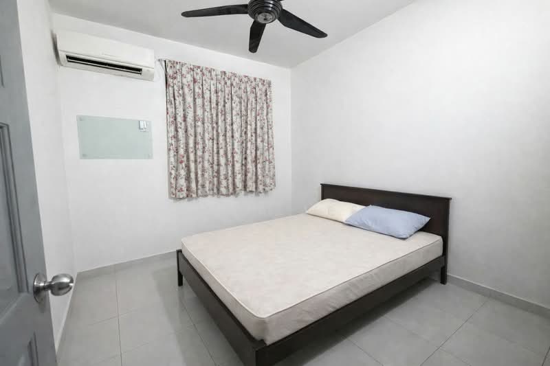 Rumah Teres 2 Tingkat untuk Disewa di Taman JP Perdana (Johor Bahru) - Emma Lee - Bedroom - PropertyGuru.com.my