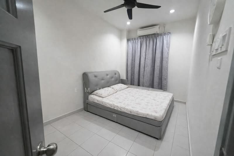 Rumah Teres 2 Tingkat untuk Disewa di Taman JP Perdana (Johor Bahru) - Emma Lee - Bedroom - PropertyGuru.com.my