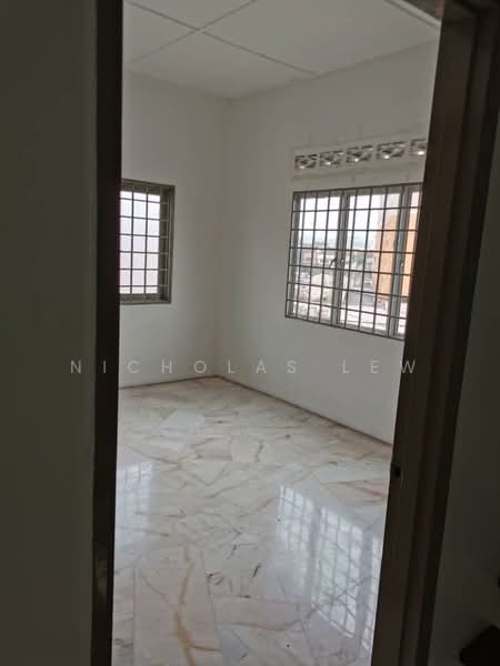 2-storey Terraced House for Rent in Taman Bukit Serdang (Seri Kembangan) - Nicholas Lew - Interior - PropertyGuru.com.my