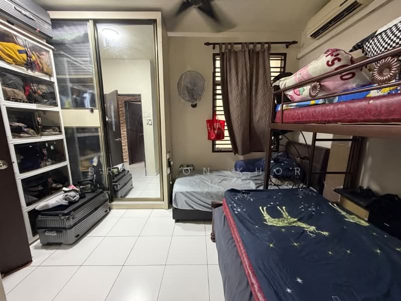 Condominium for Sale at Scott Towers @ Larkin JB - Brandon Khor - Bedroom - PropertyGuru.com.my