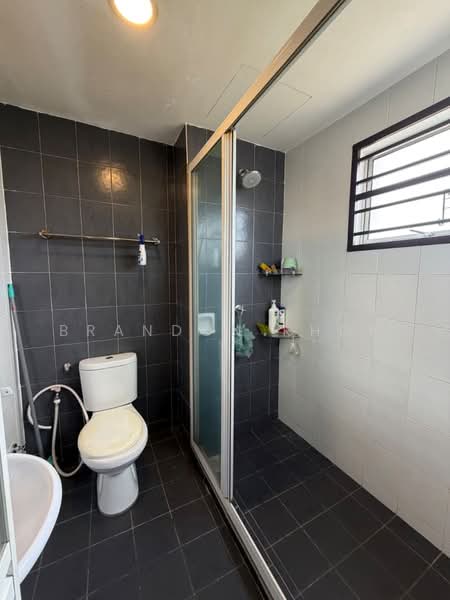 Condominium for Sale at Scott Towers @ Larkin JB - Brandon Khor - Bathroom - PropertyGuru.com.my