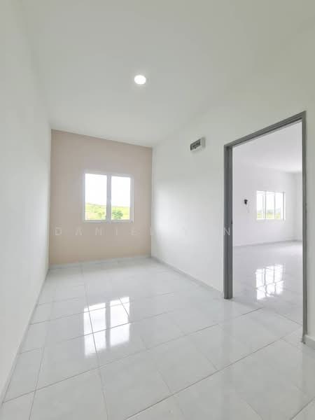 2.5-storey Terraced House for Sale in Taman Pulai Utama (Skudai) - Daniel Yong - Interior - PropertyGuru.com.my