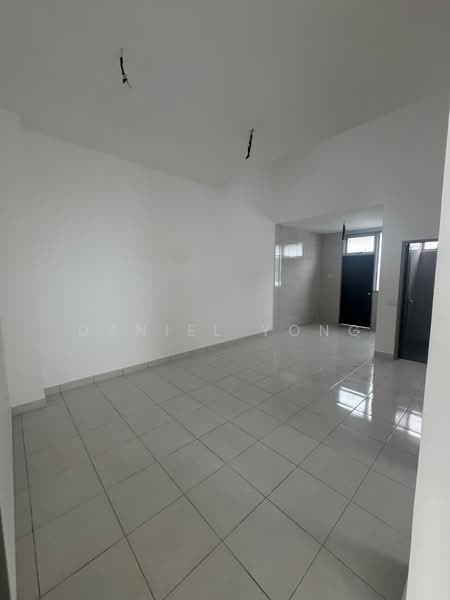 1-storey Terraced House for Sale in Bandar Putra (Kulai) - Daniel Yong - Interior - PropertyGuru.com.my