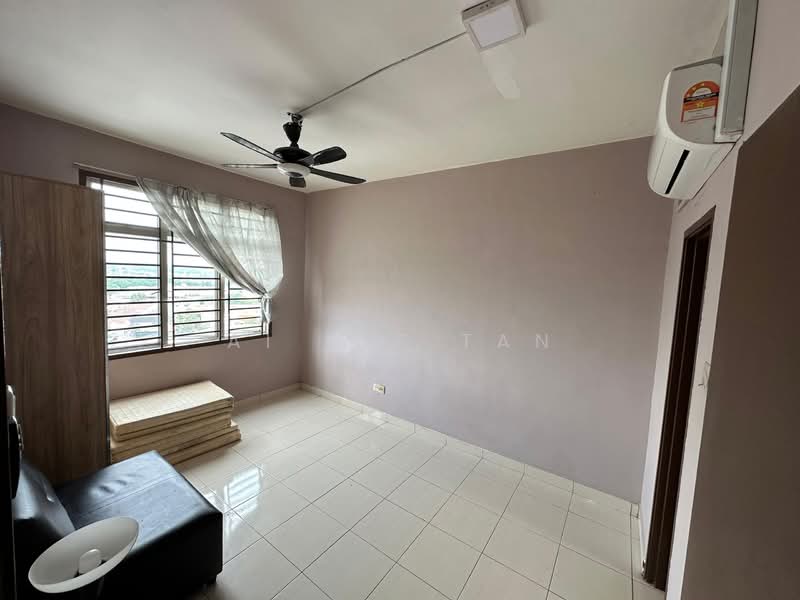 Pangsapuri untuk Dijual di Kipark Apartment - Ai Nee Tan - Interior - PropertyGuru.com.my