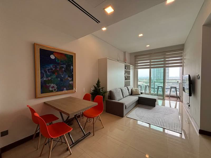 Service Residence for Sale at Puteri Cove Residences - Daniel Yong - Living Room - PropertyGuru.com.my