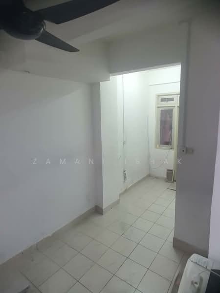 2-storey Terraced House for Sale in Setia Impian (Setia Alam) - Zamani Ishak - Interior - PropertyGuru.com.my