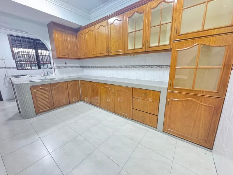 1-storey Terraced House for Rent in Johor Bahru (Johor) - Jordan Kau - Kitchen - PropertyGuru.com.my