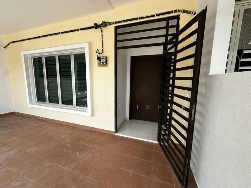 Rumah Teres 2 Tingkat untuk Dijual di Kajang (Selangor) - Zamani Ishak - Exterior - PropertyGuru.com.my