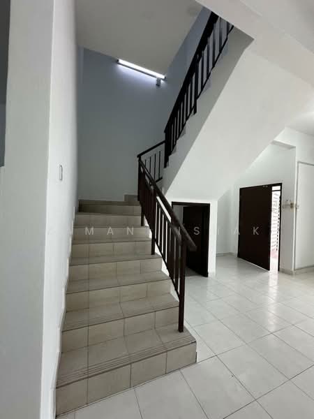 Rumah Teres 2 Tingkat untuk Dijual di Kajang (Selangor) - Zamani Ishak - Interior - PropertyGuru.com.my