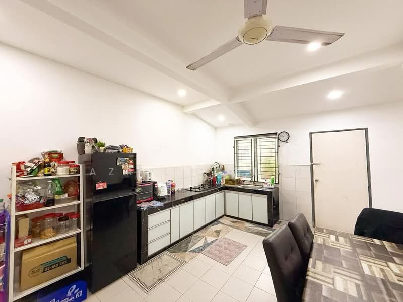 1-storey Terraced House for Sale in Rembau (Negeri Sembilan) - Azrul Othman - Kitchen - PropertyGuru.com.my