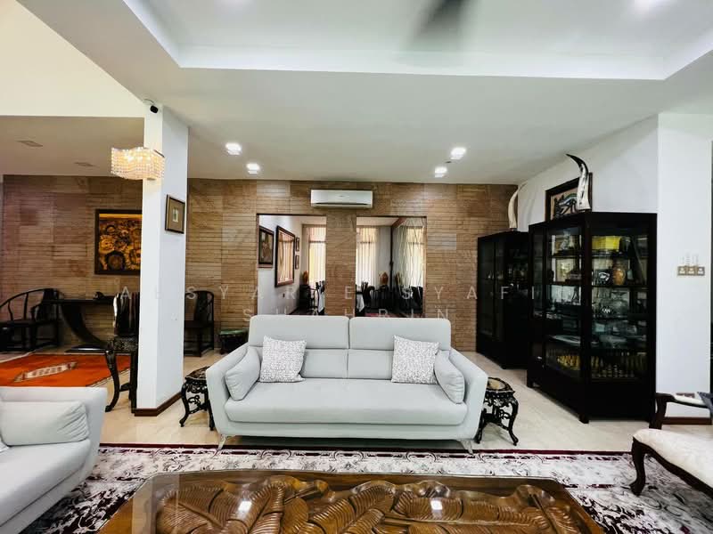 Bungalow for Rent in Bukit Tunku (Kenny Hills) (Kuala Lumpur) - Absyarie Syafiq Shahrin - Living Room - PropertyGuru.com.my