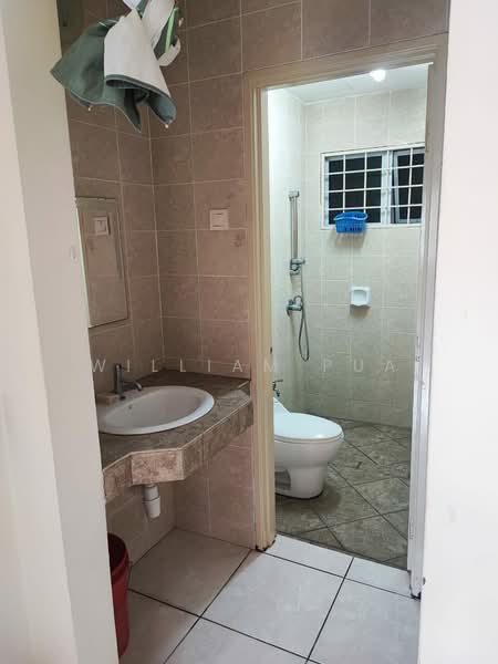 Kondominium untuk Disewa di Aseana Puteri - William Pua - Bathroom - PropertyGuru.com.my
