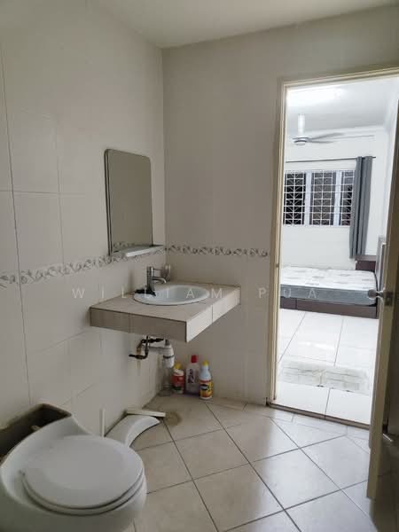 Condominium for Rent at Aseana Puteri - William Pua - Bathroom - PropertyGuru.com.my
