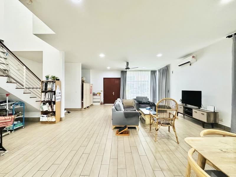 Semi-Detached House for Sale in Cyberjaya (Selangor) - Alif Saad - Living Room - PropertyGuru.com.my