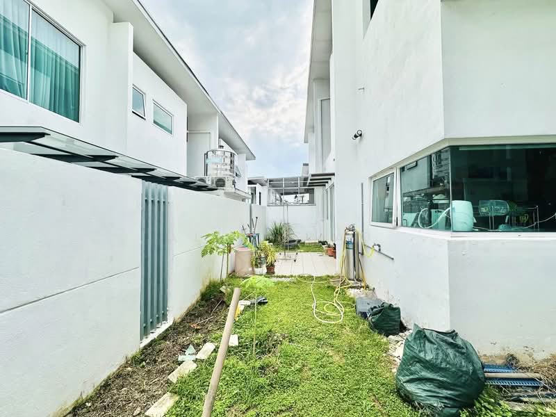Semi-Detached House for Sale in Cyberjaya (Selangor) - Alif Saad - PropertyGuru.com.my