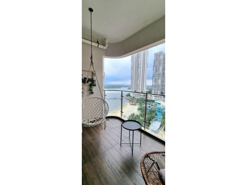 Condominium for Rent at Bay Laurel @ Country Garden Danga Bay - Lili Tea - Balcony - PropertyGuru.com.my