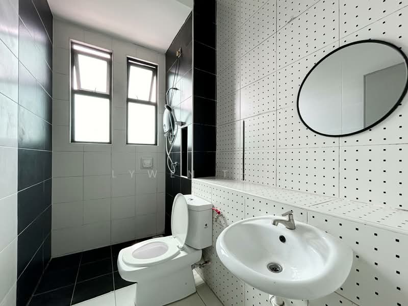 Service Residence for Sale at The Sky Executive Suites - Lywen Thye - Bathroom - PropertyGuru.com.my