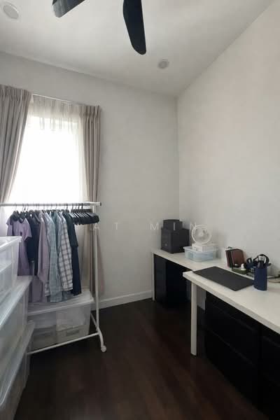 Service Residence for Sale at Glomac Damansara - Yat Min - Study - PropertyGuru.com.my