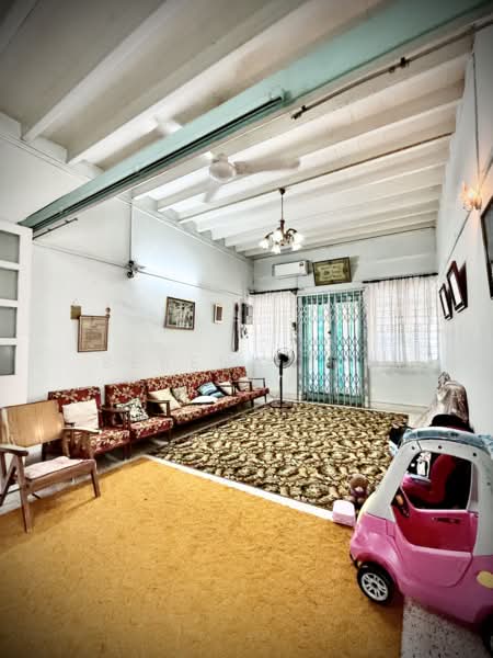 Rumah Teres 2 Tingkat untuk Dijual di Pulau Tikus (Penang) - Serena Tan - Living Room - PropertyGuru.com.my