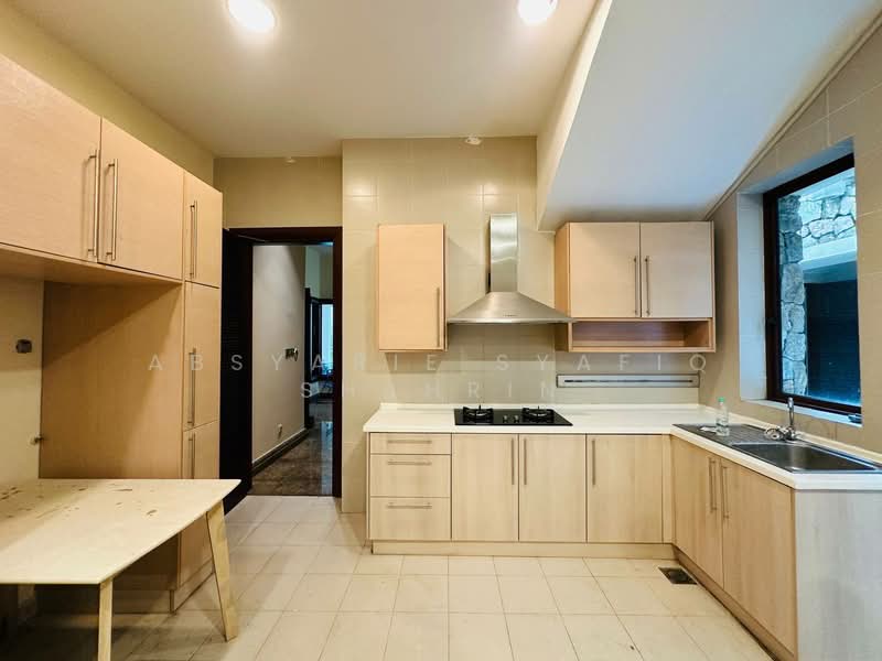 Bungalow for Rent in Bukit Tunku (Kenny Hills) (Kuala Lumpur) - Absyarie Syafiq Shahrin - Kitchen - PropertyGuru.com.my