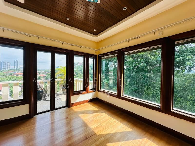 Bungalow for Rent in Bukit Tunku (Kenny Hills) (Kuala Lumpur) - Absyarie Syafiq Shahrin - Balcony - PropertyGuru.com.my