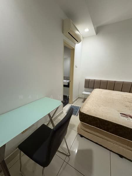 Pangsapuri untuk Dijual di Central Residence @ Sungai Besi - Wai Ann Teng - Bedroom - PropertyGuru.com.my