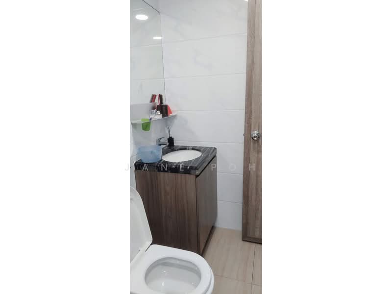 Service Residence for Sale at Country Garden Central Park - Jane Poh - Bathroom - PropertyGuru.com.my