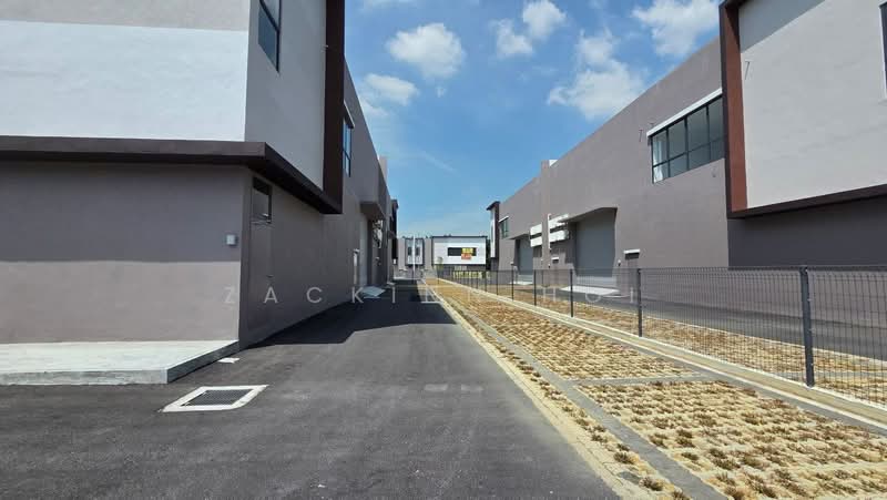 Semi-D Factory for Sale in Taman Perindustrian Air Hitam (Klang) - Zackinn Hoi - PropertyGuru.com.my
