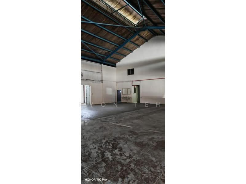 Kilang untuk Disewa di Taman Johor (Tampoi) - Ryon Teh - Interior - PropertyGuru.com.my