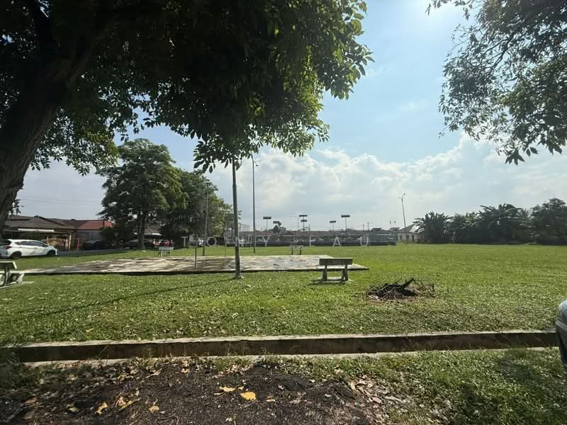 1-storey Terraced House for Sale in Taman Perwira (Telok Panglima Garang) - Tony Lau - Exterior - PropertyGuru.com.my