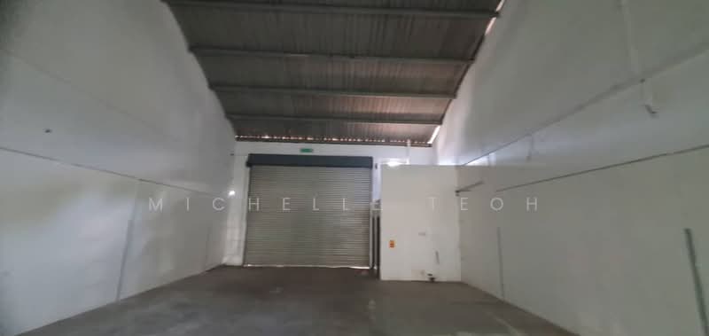Factory for Rent in Taming Jaya Industrial Park (Seri Kembangan) - Michelle Teoh - Interior - PropertyGuru.com.my