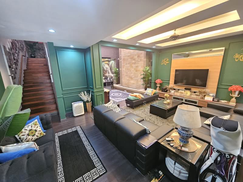 2-storey Terraced House for Sale in Bukit Jelutong (Shah Alam) - Winny Su - Living Room - PropertyGuru.com.my