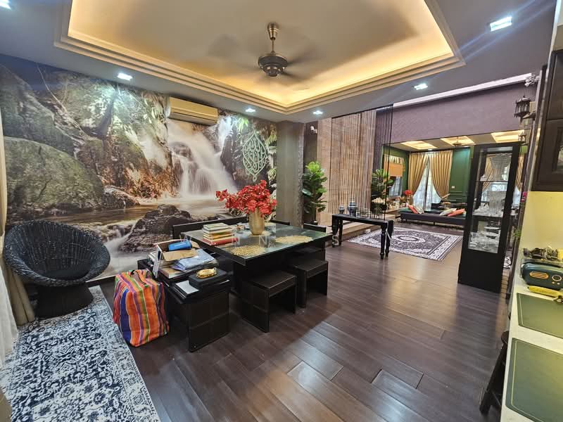 2-storey Terraced House for Sale in Bukit Jelutong (Shah Alam) - Winny Su - Living Room - PropertyGuru.com.my