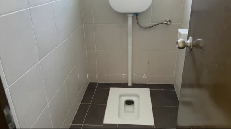Terrace Factory for Rent in Bandar Indahpura (Kulai) - Lili Tea - Bathroom - PropertyGuru.com.my