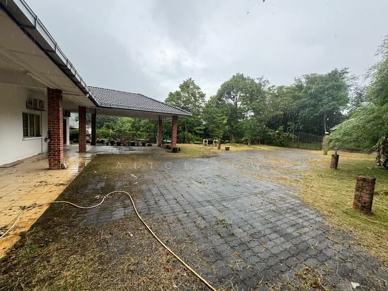 Bungalow for Sale in Serendah (Selangor) - Alice Low - Exterior - PropertyGuru.com.my